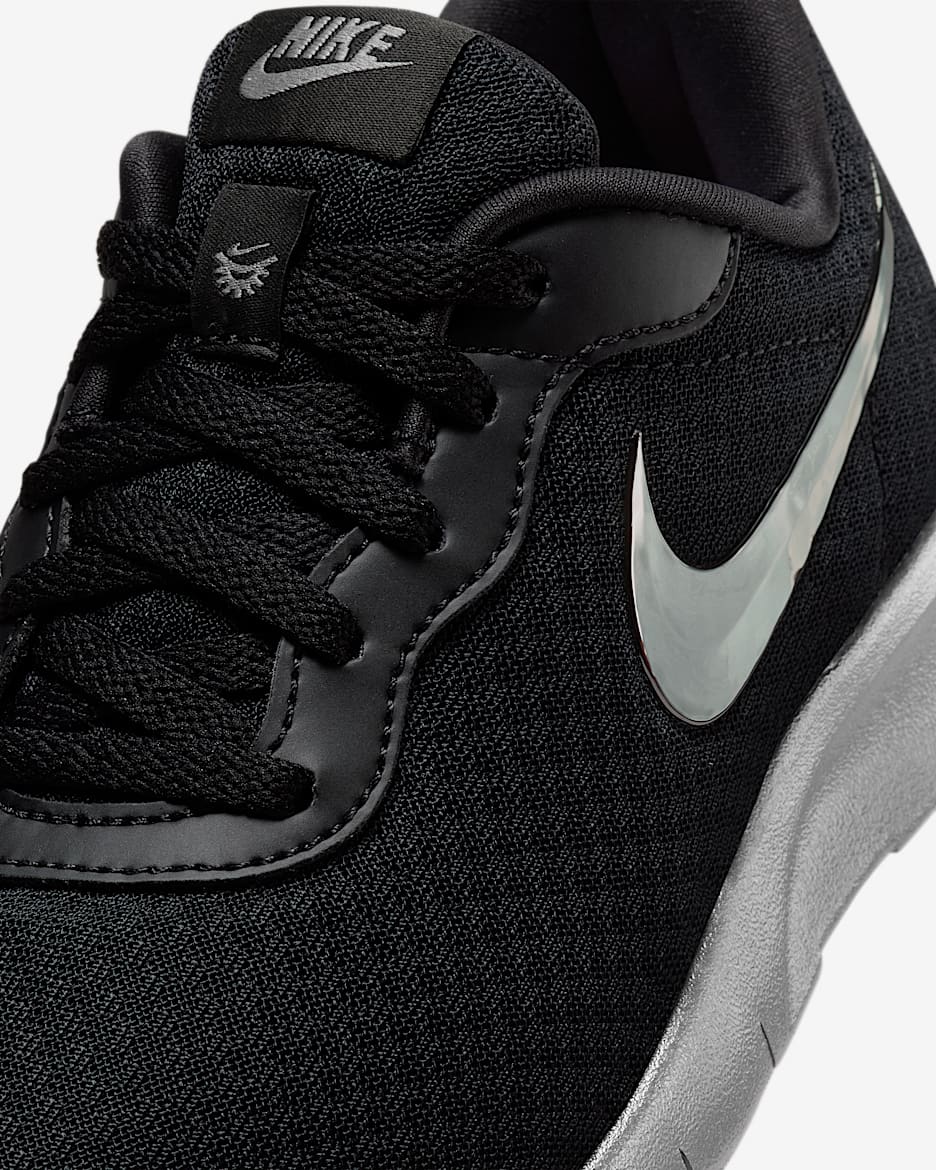 Nike Tanjun SE EasyOn Big Kids Shoes